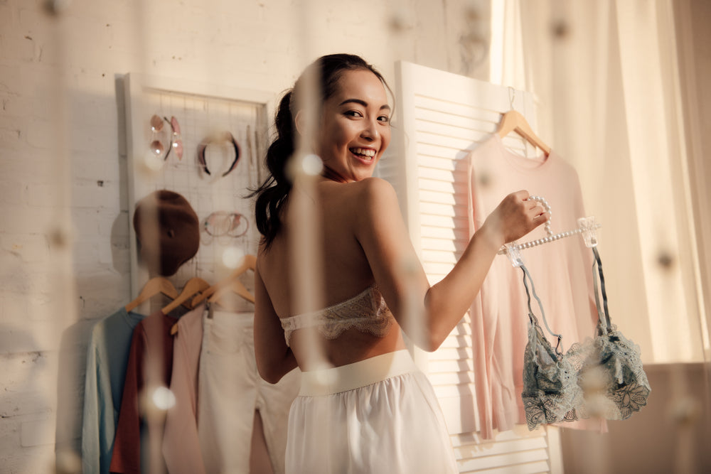 Bralette vs. Bra: Understanding the Differences in Lingerie Options
